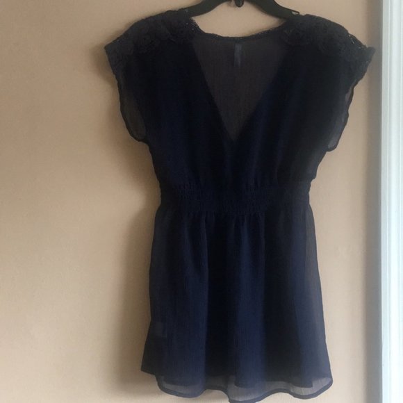 Crop Top Xhilaration à Manches Transparentes - Taille XS - Style Décontracté Et Tendance